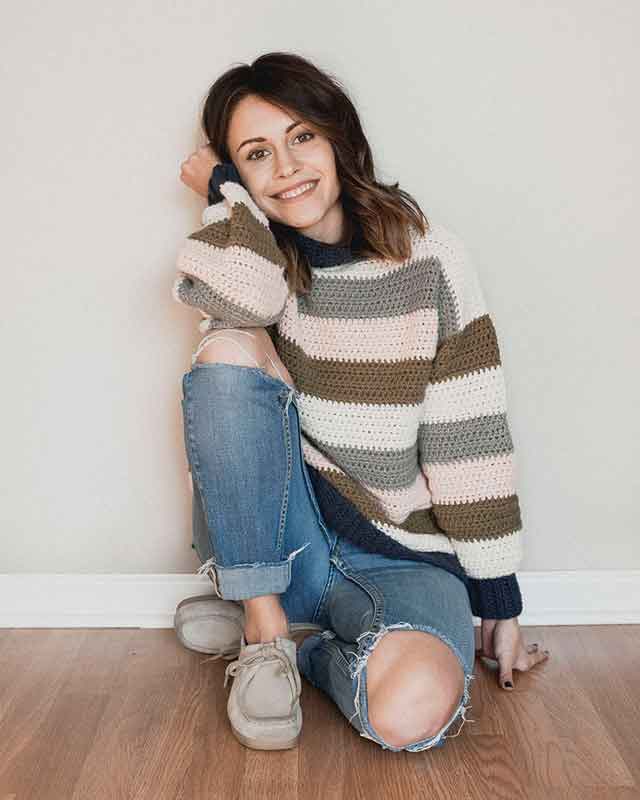 You are currently viewing Free Crochet Sweater Pattern – Retro Stripes